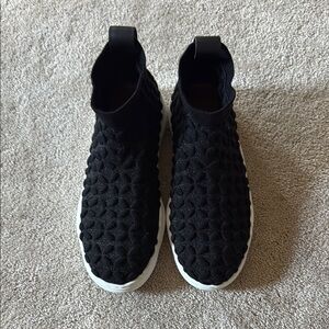 Alaia Black Textured Slip-On Sneakers